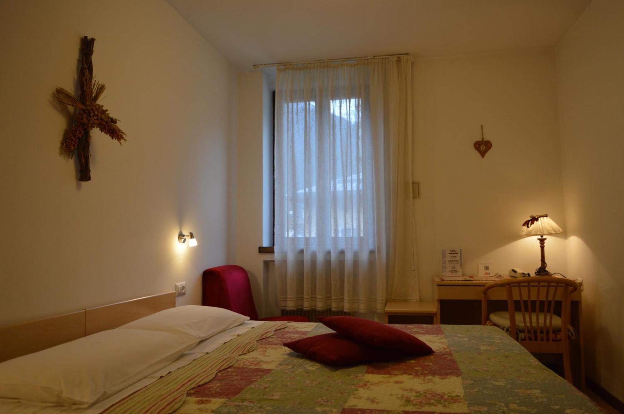 Hotel Wanda Pinzolo Exterior foto